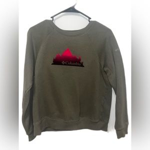 Women’s Columbia Sweatshirt